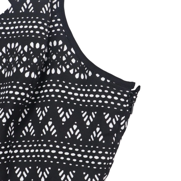 Ambar Dress Women’s Size 14 A-line Geometric Black White Sleeveless Casual Flowy - Picture 12 of 14